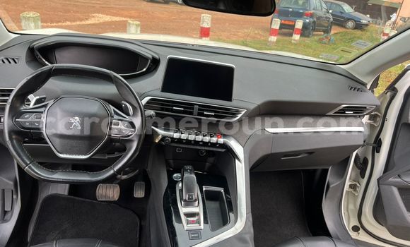 Acheter Occasion Voiture Peugeot 3008 Blanc à Yaoundé, Central Cameroon Acheter Occasion Voiture Peugeot 3008 Blanc à Yaoundé, Central Cameroon