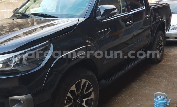 Sayi Na hannu Toyota Hiluxe VIGO Black Mota in Yaounde a Babban Kamaru Sayi Na hannu Toyota Hiluxe VIGO Black Mota in Yaounde a Babban Kamaru