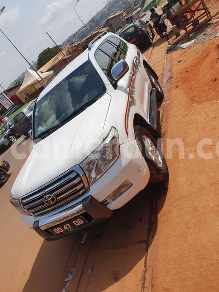 Big with watermark toyota land cruiser central cameroon yaounde 22186