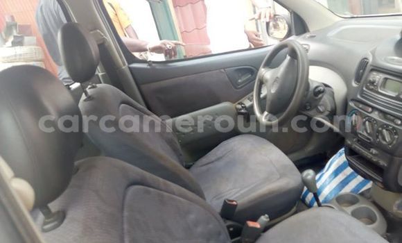 Buy Used Toyota Yaris Silver Car in Yaounde in Central Cameroon Buy Used Toyota Yaris Silver Car in Yaounde in Central Cameroon