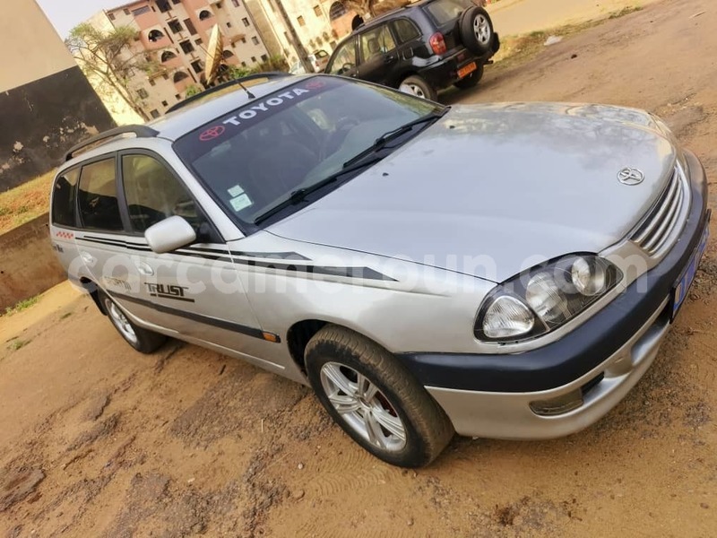Big with watermark toyota avensis central cameroon yaounde 22196