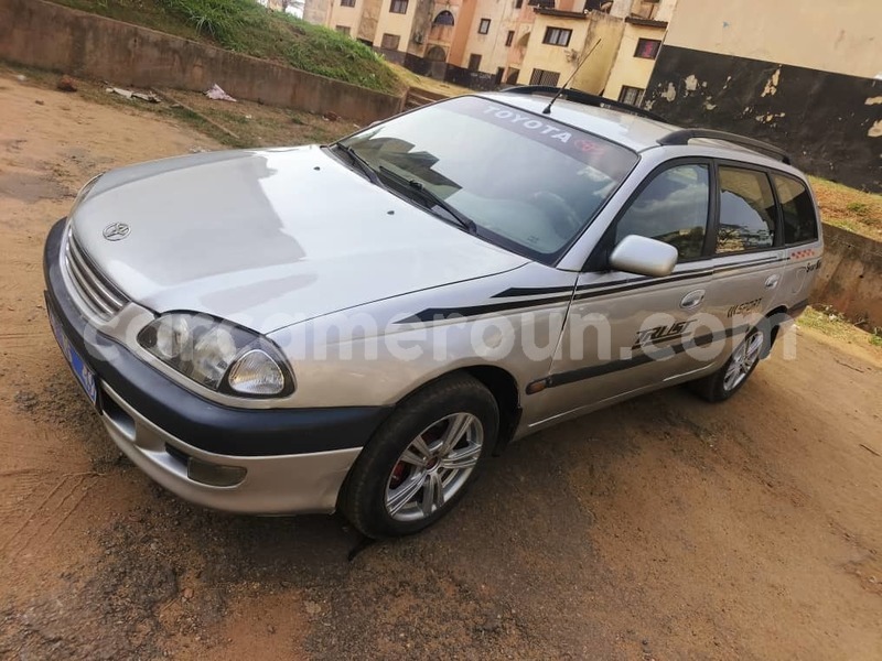 Big with watermark toyota avensis central cameroon yaounde 22196