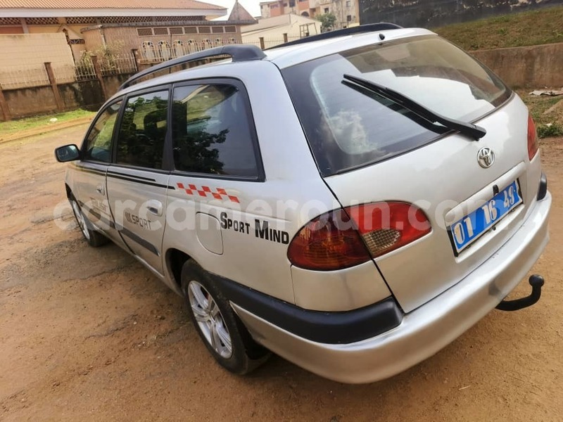 Big with watermark toyota avensis central cameroon yaounde 22196