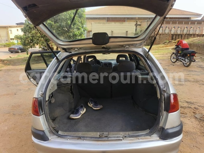 Big with watermark toyota avensis central cameroon yaounde 22196