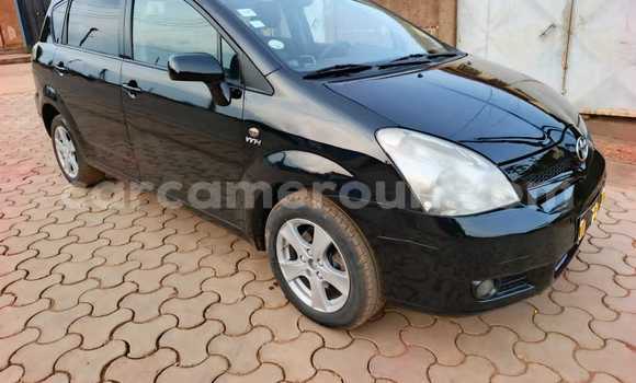 Buy Used Toyota Avensis Verso Black Car in Yaounde in Central Cameroon Buy Used Toyota Avensis Verso Black Car in Yaounde in Central Cameroon