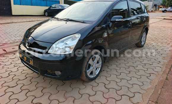 Buy Used Toyota Avensis Verso Black Car in Yaounde in Central Cameroon Buy Used Toyota Avensis Verso Black Car in Yaounde in Central Cameroon