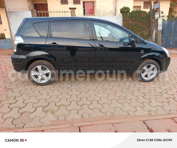 Big with watermark toyota avensis verso central cameroon yaounde 22198