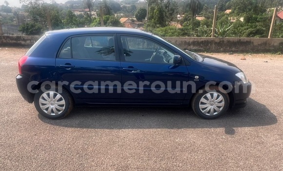 Acheter Occasion Voiture Toyota Corolla Bleu à Yaoundé, Central Cameroon Acheter Occasion Voiture Toyota Corolla Bleu à Yaoundé, Central Cameroon
