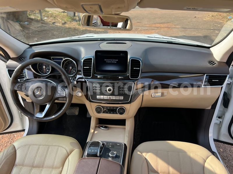 Big with watermark mercedes benz gle central cameroon yaounde 22209