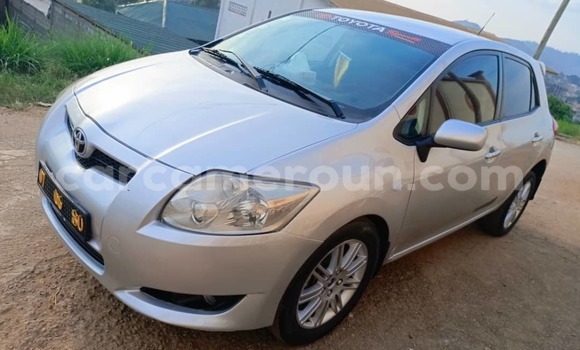 Buy Used Toyota Auris Silver Car in Yaounde in Central Cameroon Buy Used Toyota Auris Silver Car in Yaounde in Central Cameroon