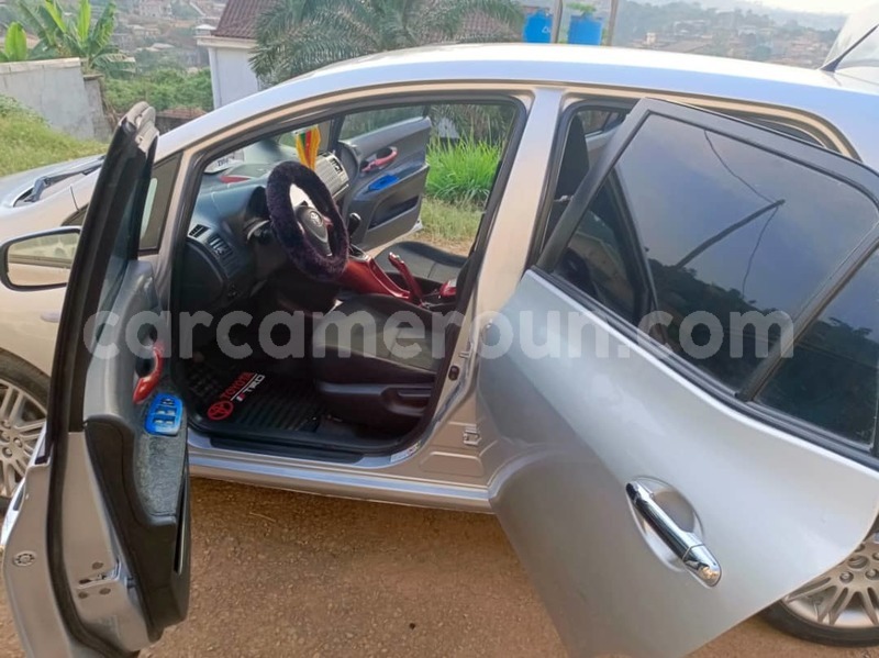 Big with watermark toyota auris central cameroon yaounde 22211