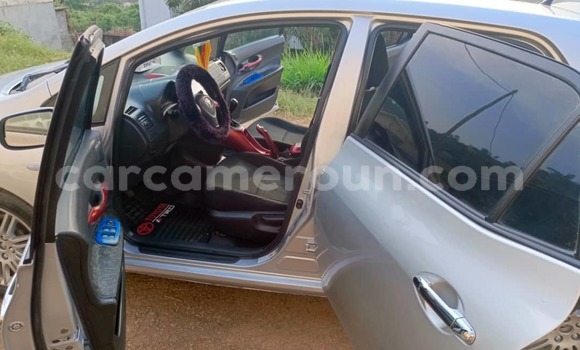 Buy Used Toyota Auris Silver Car in Yaounde in Central Cameroon Buy Used Toyota Auris Silver Car in Yaounde in Central Cameroon