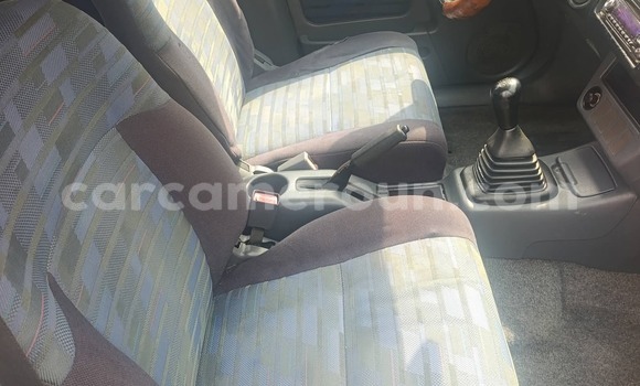 Acheter Occasion Voiture Toyota RAV4 Vert à Douala, Littoral Cameroon Acheter Occasion Voiture Toyota RAV4 Vert à Douala, Littoral Cameroon