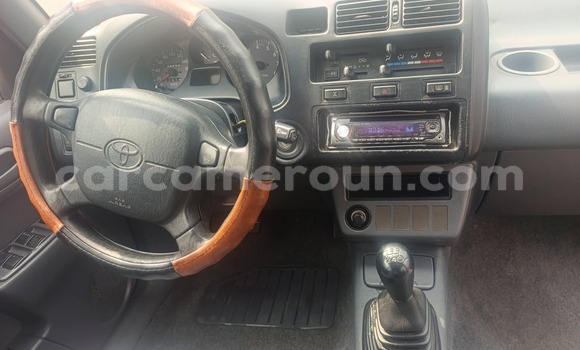 Acheter Occasion Voiture Toyota RAV4 Vert à Douala, Littoral Cameroon Acheter Occasion Voiture Toyota RAV4 Vert à Douala, Littoral Cameroon