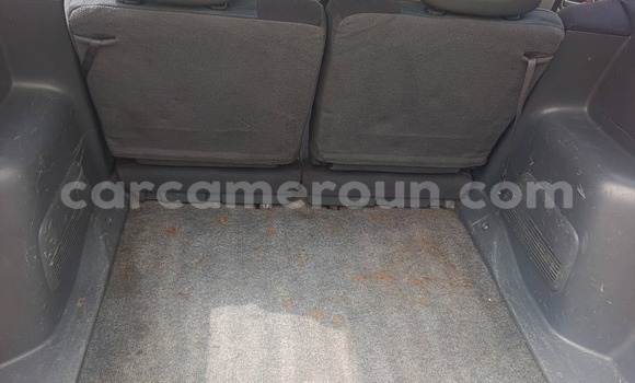 Acheter Occasion Voiture Toyota RAV4 Vert à Douala, Littoral Cameroon Acheter Occasion Voiture Toyota RAV4 Vert à Douala, Littoral Cameroon