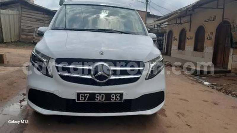 Big with watermark mercedes viano central cameroon yaounde 22217