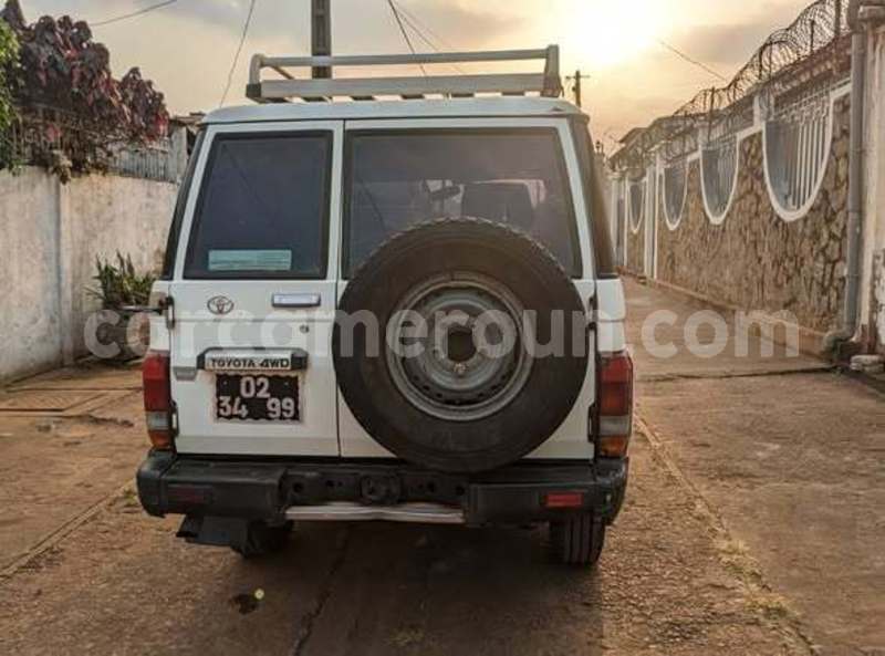 Big with watermark toyota land cruiser littoral cameroon douala 22218