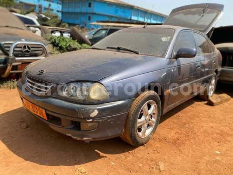 Big with watermark toyota avensis littoral cameroon douala 22220