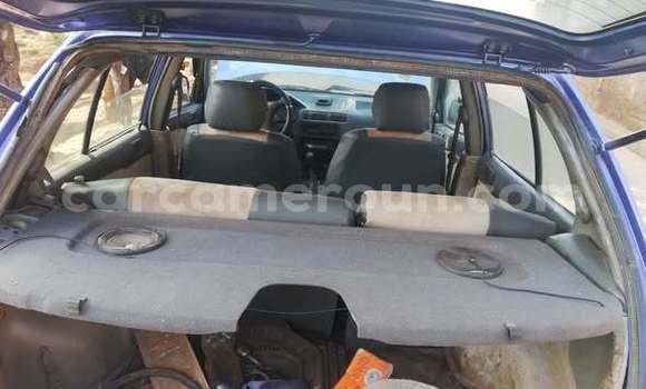 Sayi Na hannu Toyota Starlet Sauran Mota in Douala a Ƙasar Kamaru Sayi Na hannu Toyota Starlet Sauran Mota in Douala a Ƙasar Kamaru