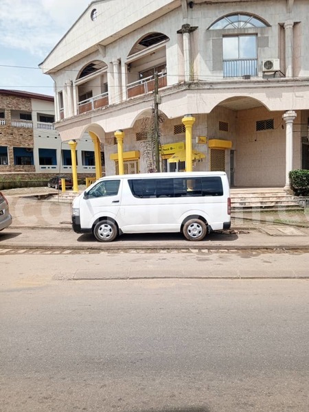 Big with watermark toyota hiace littoral cameroon douala 22243