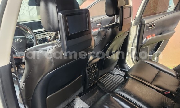 Sayi Na hannu Lexus RX 350 White Mota in Yaounde a Babban Kamaru Sayi Na hannu Lexus RX 350 White Mota in Yaounde a Babban Kamaru