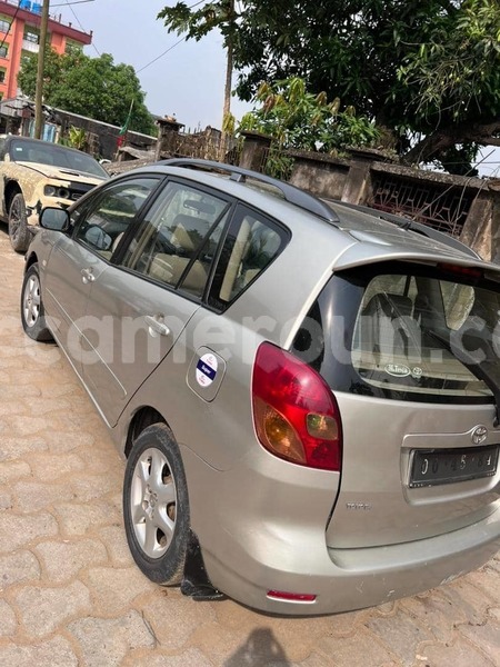 Big with watermark toyota corolla verso littoral cameroon douala 22261