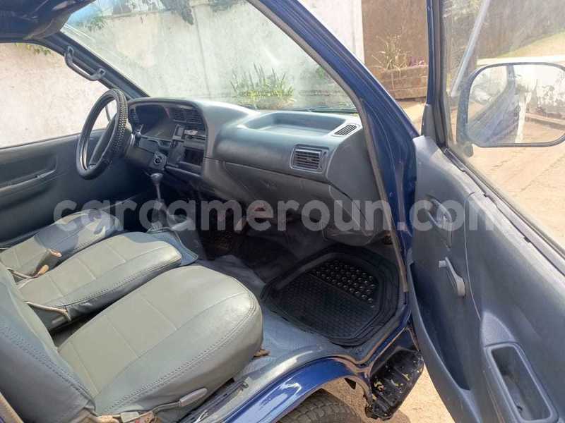 Big with watermark toyota hiace central cameroon yaounde 22271