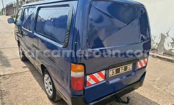 Sayi Na hannu Toyota Hiace Blue Mota in Yaounde a Babban Kamaru Sayi Na hannu Toyota Hiace Blue Mota in Yaounde a Babban Kamaru