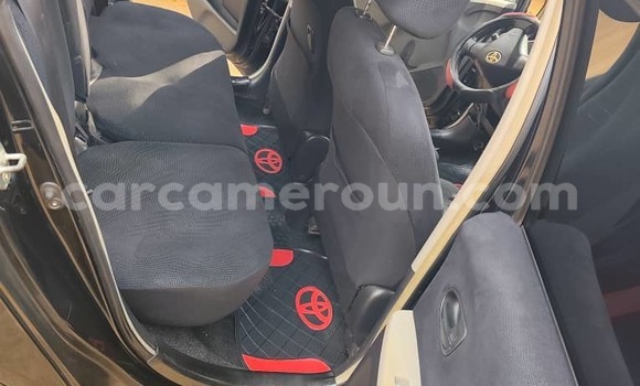 Acheter Occasion Voiture Toyota Vitz Noir à Yaoundé, Central Cameroon Acheter Occasion Voiture Toyota Vitz Noir à Yaoundé, Central Cameroon