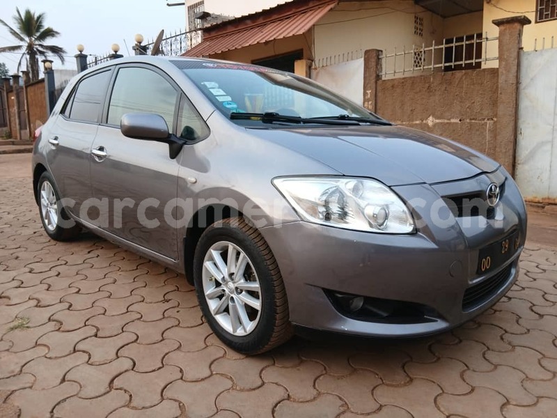 Big with watermark toyota auris central cameroon yaounde 22273