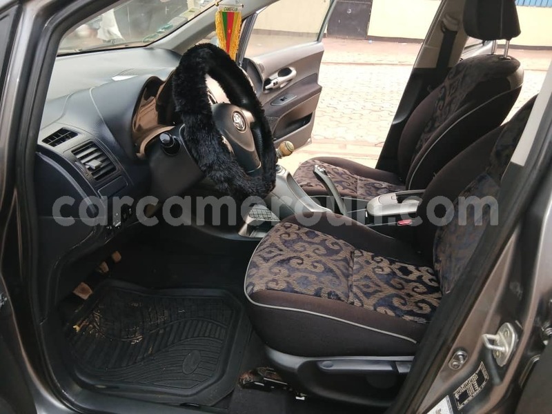 Big with watermark toyota auris central cameroon yaounde 22273