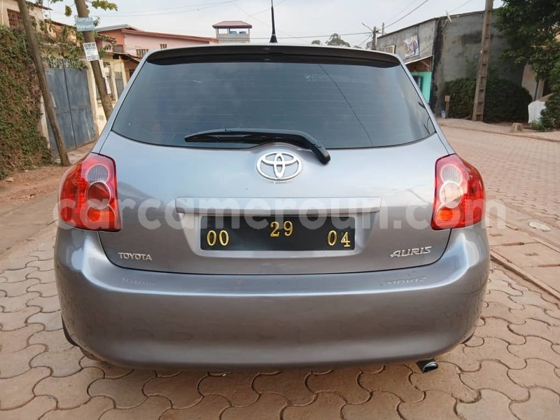 Big with watermark toyota auris central cameroon yaounde 22273