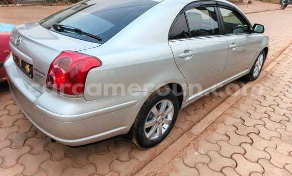 Sayi Na hannu Toyota Avensis Azurfa Mota in Yaounde a Babban Kamaru Sayi Na hannu Toyota Avensis Azurfa Mota in Yaounde a Babban Kamaru