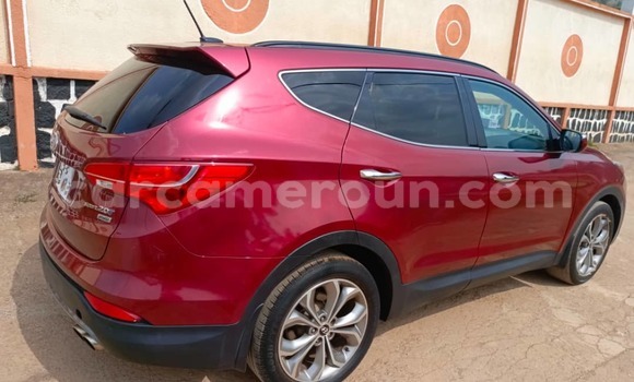 Acheter Occasion Voiture Hyundai Santa Fe Rouge à Yaoundé, Central Cameroon Acheter Occasion Voiture Hyundai Santa Fe Rouge à Yaoundé, Central Cameroon