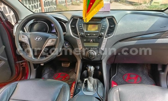 Acheter Occasion Voiture Hyundai Santa Fe Rouge à Yaoundé, Central Cameroon Acheter Occasion Voiture Hyundai Santa Fe Rouge à Yaoundé, Central Cameroon