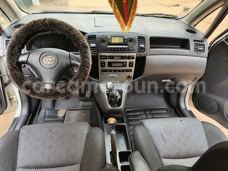 Big with watermark toyota corolla central cameroon yaounde 22280