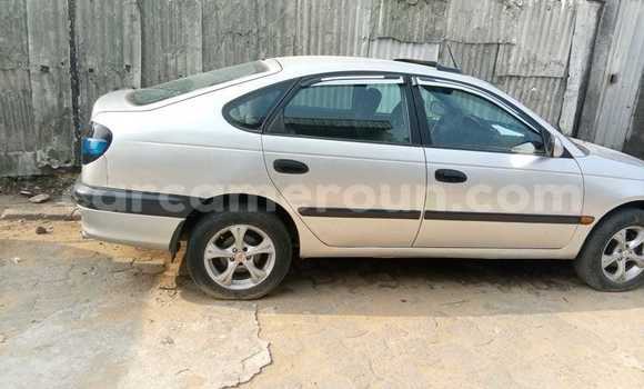 Buy Used Toyota Avensis Silver Car in Douala in Littoral Cameroon Buy Used Toyota Avensis Silver Car in Douala in Littoral Cameroon