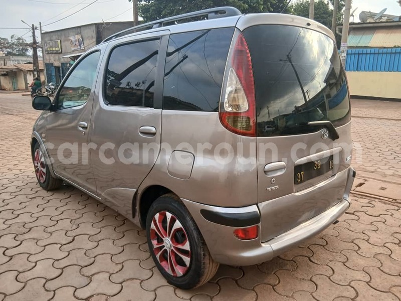 Big with watermark toyota yaris verso central cameroon yaounde 22295