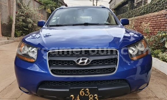 Sayi Na hannu Hyundai Santa Fe Blue Mota in Yaounde a Babban Kamaru Sayi Na hannu Hyundai Santa Fe Blue Mota in Yaounde a Babban Kamaru