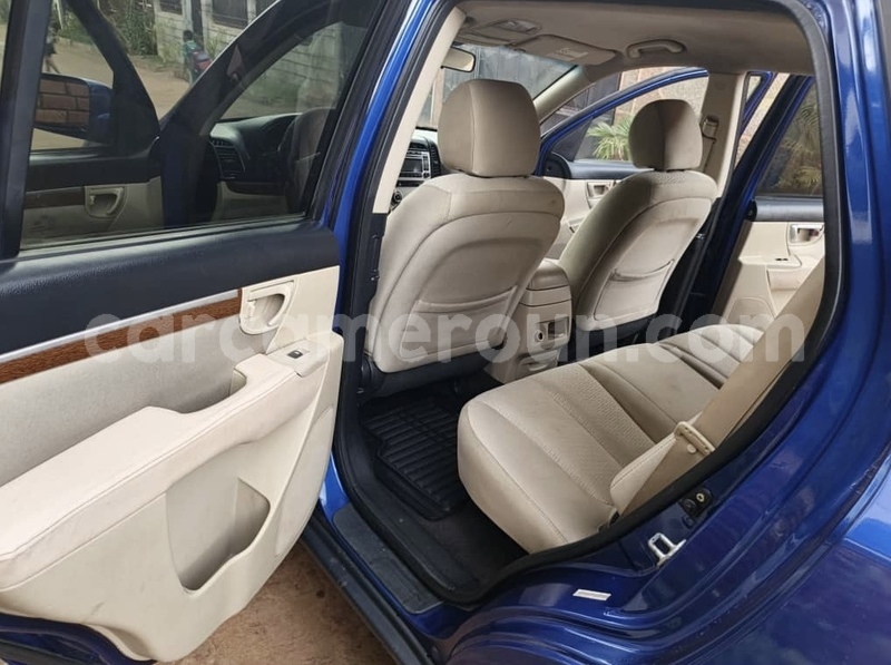 Big with watermark hyundai santa fe central cameroon yaounde 22301