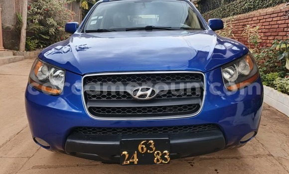 Buy Used Hyundai Santa Fe Blue Car in Yaounde in Central Cameroon Buy Used Hyundai Santa Fe Blue Car in Yaounde in Central Cameroon