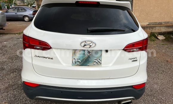 Acheter Occasion Voiture Hyundai Santa Fe Blanc à Yaoundé, Central Cameroon Acheter Occasion Voiture Hyundai Santa Fe Blanc à Yaoundé, Central Cameroon
