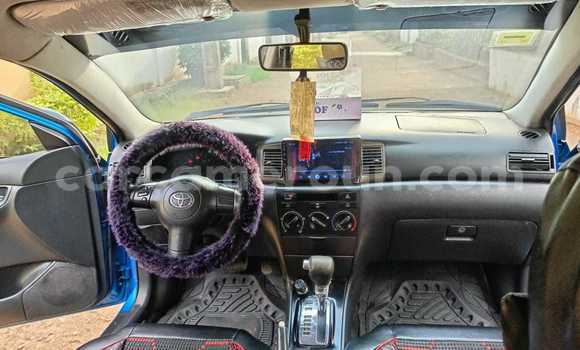Sayi Na hannu Toyota Corolla Blue Mota in Yaounde a Babban Kamaru Sayi Na hannu Toyota Corolla Blue Mota in Yaounde a Babban Kamaru