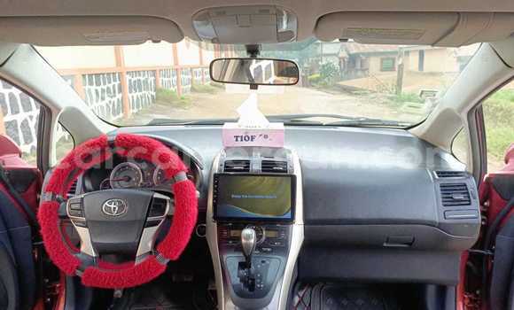 Sayi Na hannu Toyota Blade Red Mota in Yaounde a Babban Kamaru Sayi Na hannu Toyota Blade Red Mota in Yaounde a Babban Kamaru