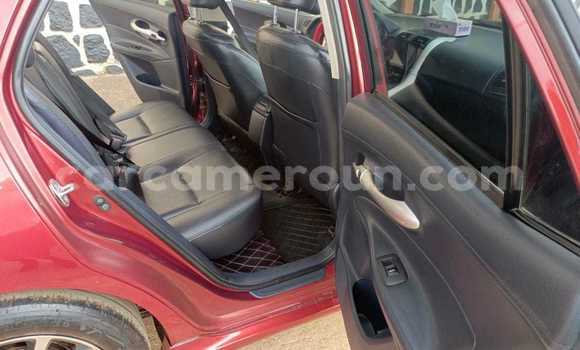 Sayi Na hannu Toyota Blade Red Mota in Yaounde a Babban Kamaru Sayi Na hannu Toyota Blade Red Mota in Yaounde a Babban Kamaru