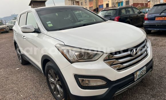 Buy Used Hyundai Santa Fe White Car in Yaounde in Central Cameroon Buy Used Hyundai Santa Fe White Car in Yaounde in Central Cameroon