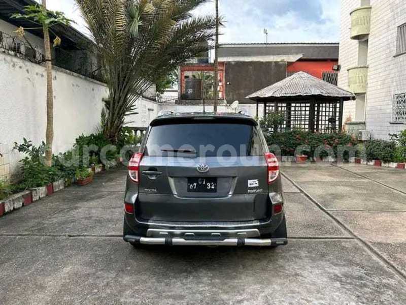 Big with watermark toyota vanguard littoral cameroon douala 22333