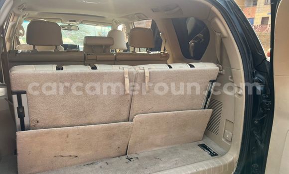 Sayi Na hannu Toyota Land Cruiser Prado Black Mota in Yaounde a Babban Kamaru Sayi Na hannu Toyota Land Cruiser Prado Black Mota in Yaounde a Babban Kamaru