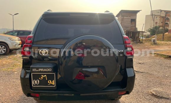 Sayi Na hannu Toyota Land Cruiser Prado Black Mota in Yaounde a Babban Kamaru Sayi Na hannu Toyota Land Cruiser Prado Black Mota in Yaounde a Babban Kamaru