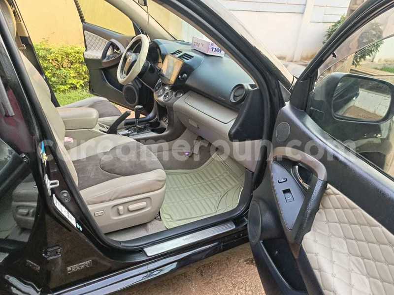 Big with watermark toyota vanguard central cameroon yaounde 22348